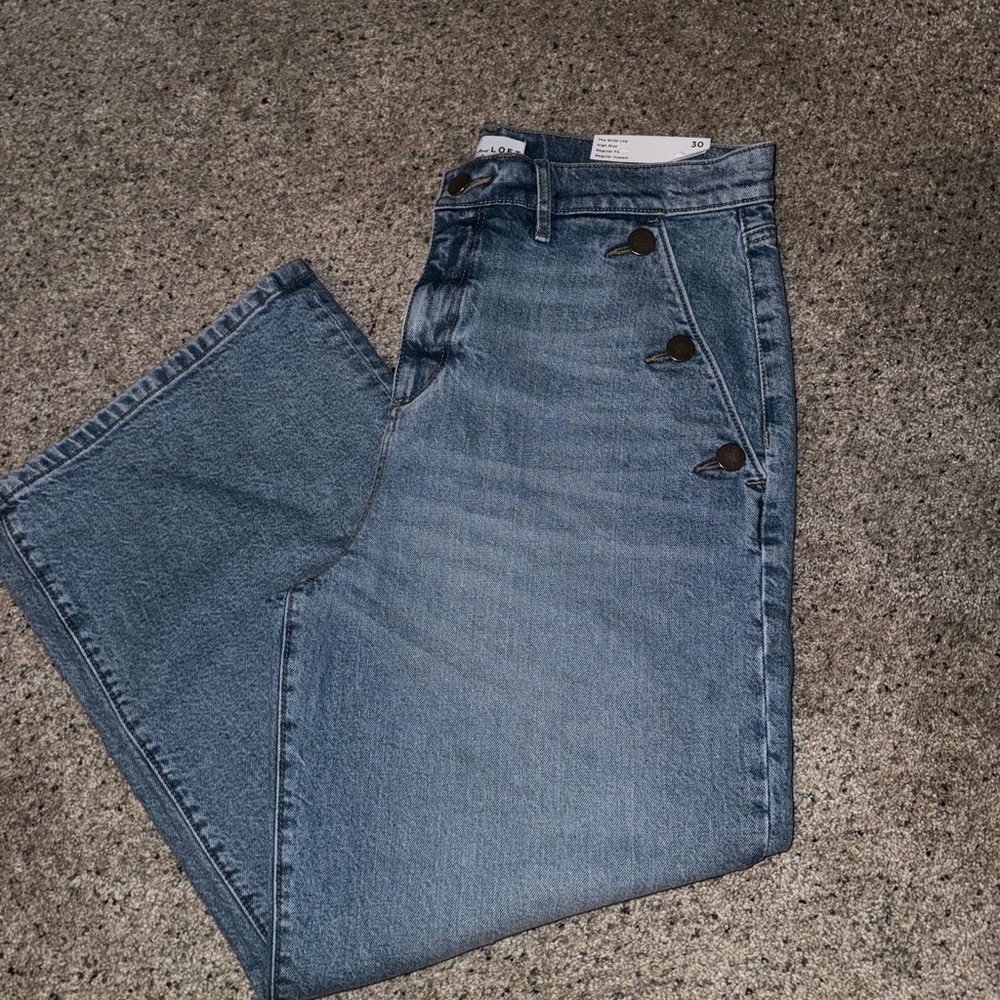The Loft. Womans wide leg, high rise jeans 30"W. NWT
